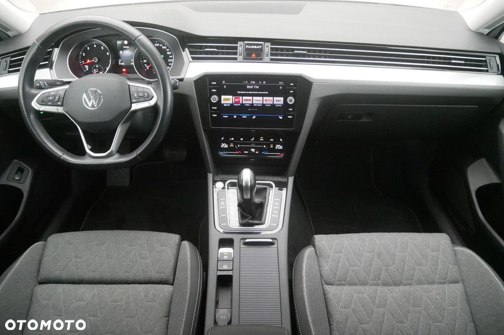 Volkswagen Passat Variant 1.5 TSI EVO Business DSG - 8