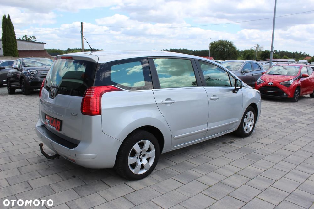 Peugeot 5008 120 VTi Premium - 12