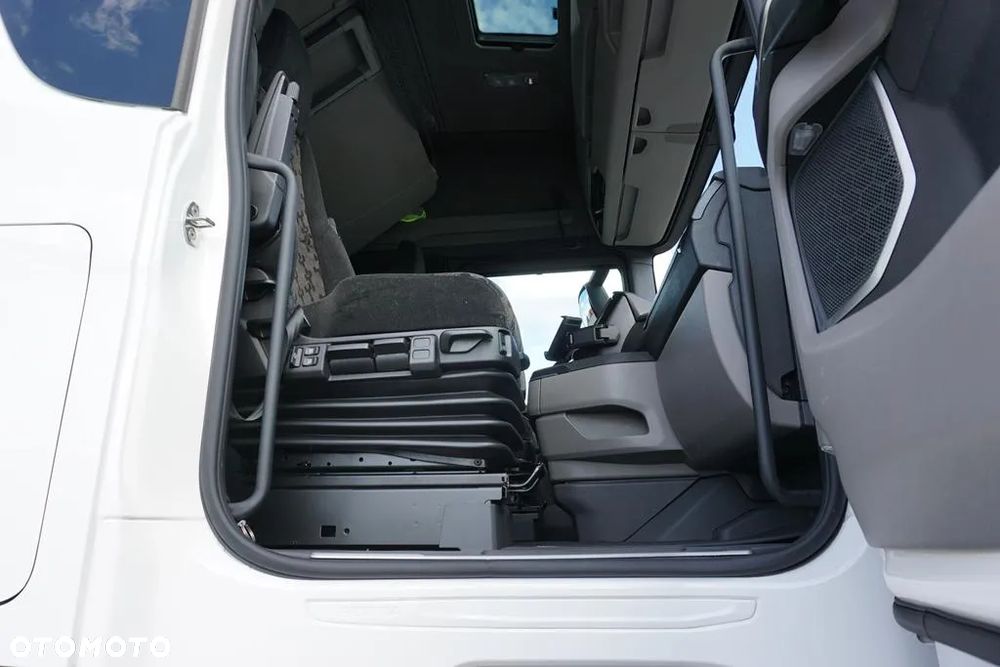 Scania / S 500 / EURO 6 / ACC / RETARDER / PEŁNA OPCJA / JAK NOWA - 33