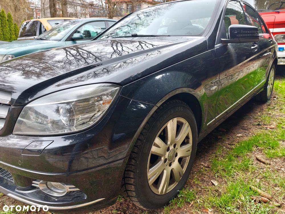 Mercedes-Benz Klasa C 250 CDI DPF (BlueEFFICIENCY) Avantgarde - 14