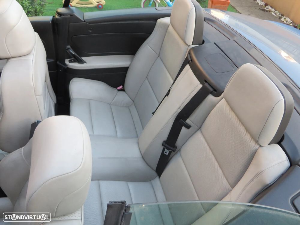 Peugeot 307 CC 2.0 Sport - 11