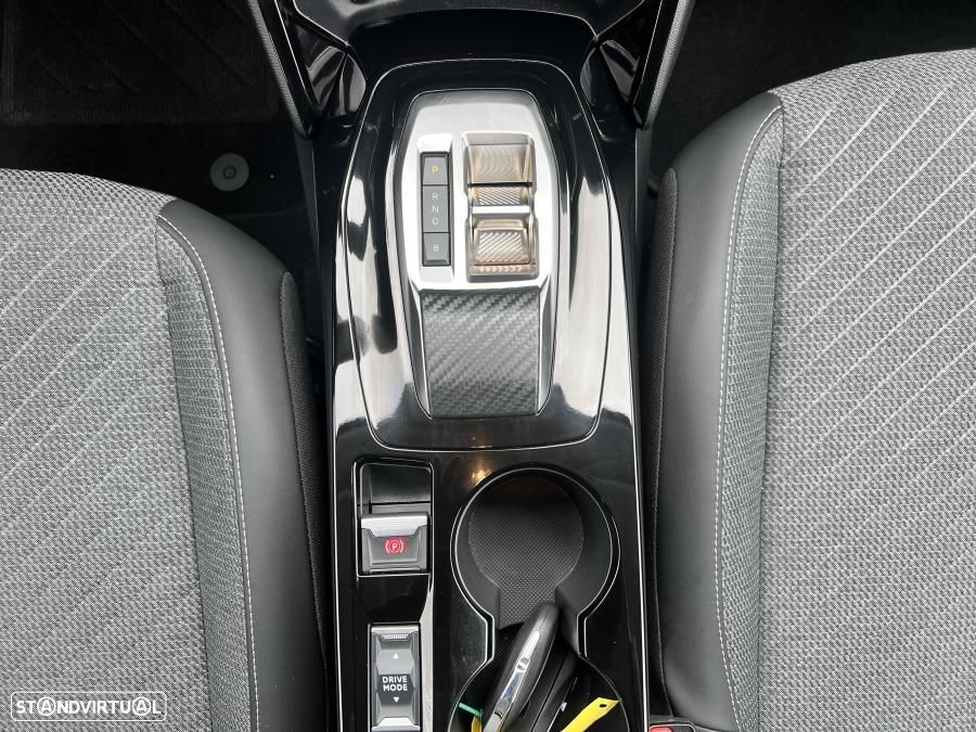 Peugeot e-208 51 kWh Allure - 46