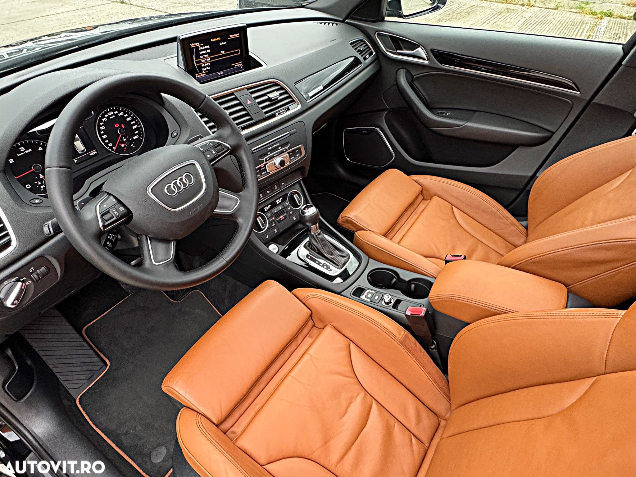 Audi Q3 2.0 TDI Quattro S tronic sport - 6