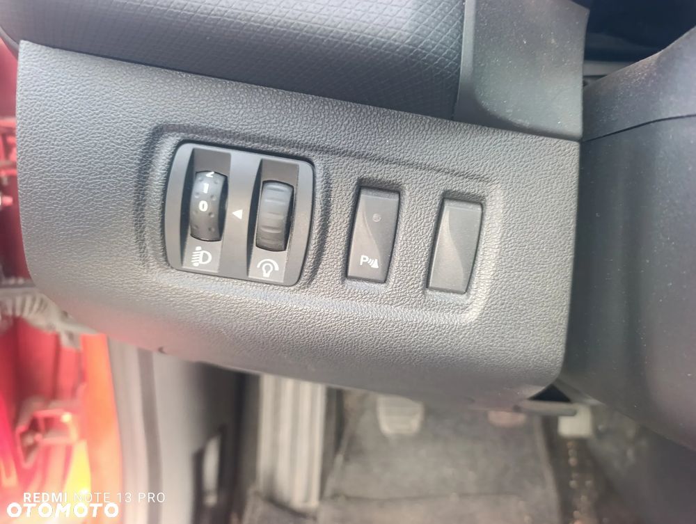 Renault Clio - 16
