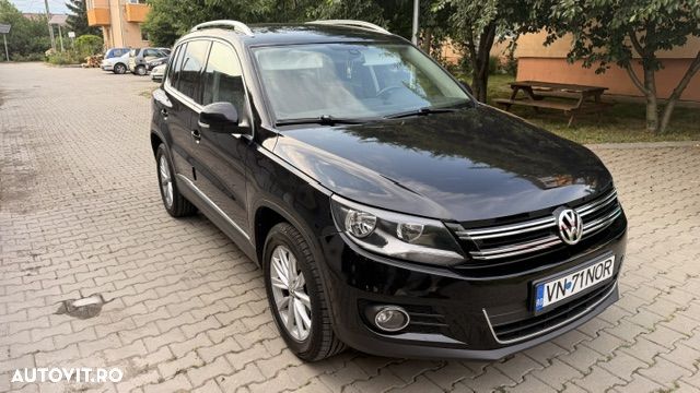 Volkswagen Tiguan 2.0 TDI 4Motion DSG Sport & Style - 2