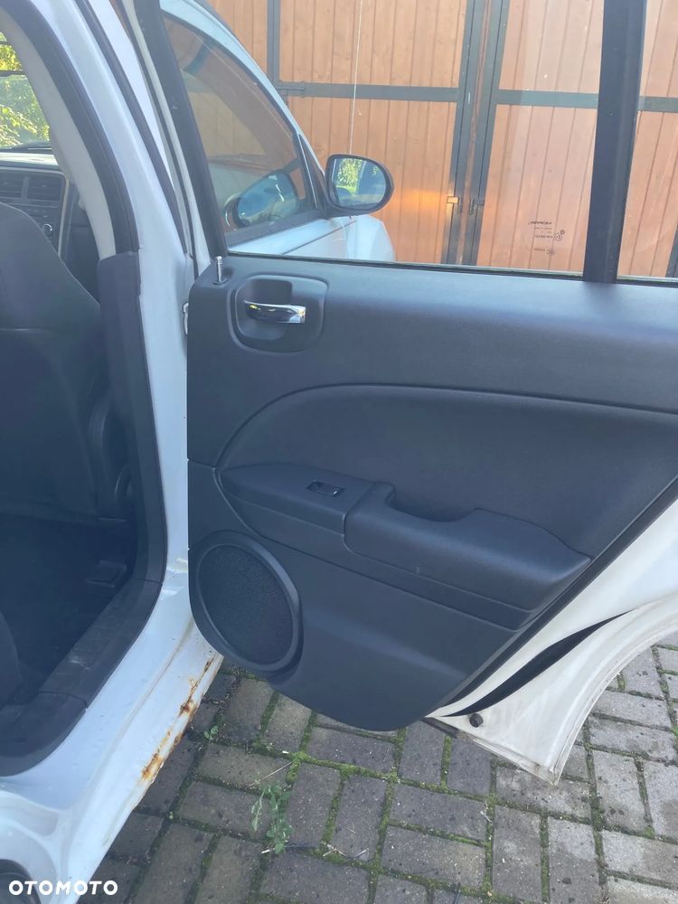 Dodge Caliber 2.0 CVT SXT - 10