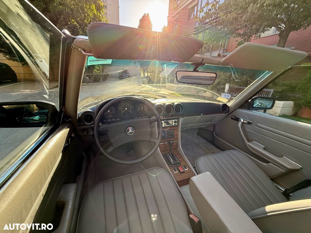 Mercedes-Benz SL - 25