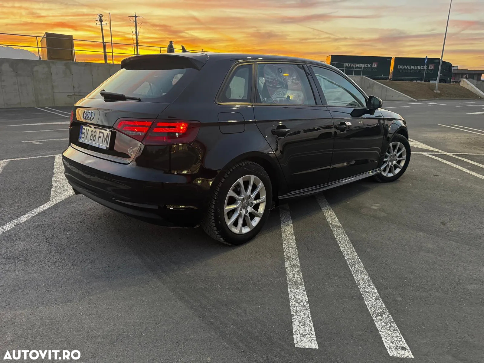 Audi A3 1.6 TDI clean Ambiente - 4