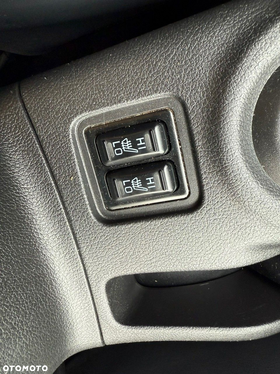 Mitsubishi Outlander - 16