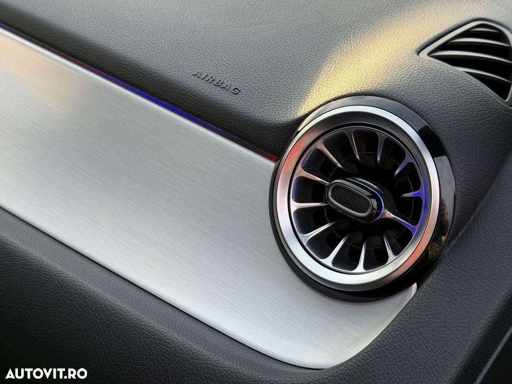 Mercedes-Benz GLA 250 4MATIC 8G-DCT AMG Line - 18