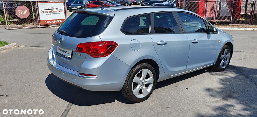 Opel Astra 1.4 Turbo Cosmo - 6