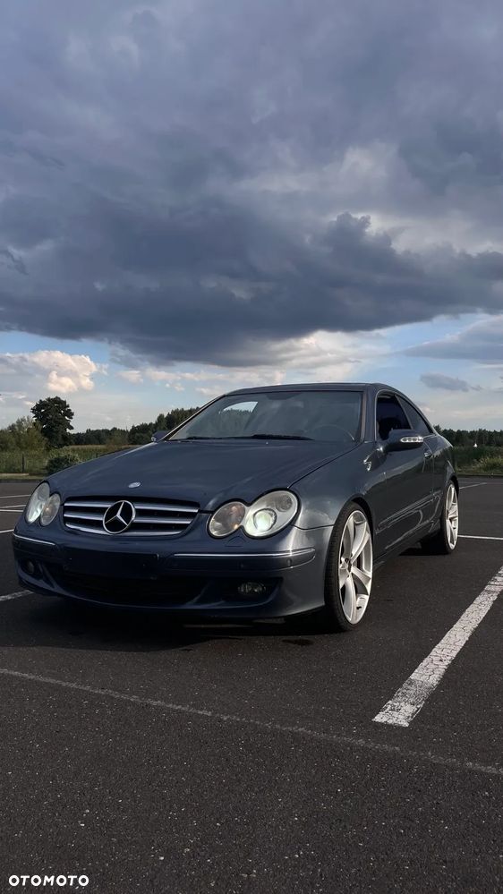 Mercedes-Benz CLK - 1