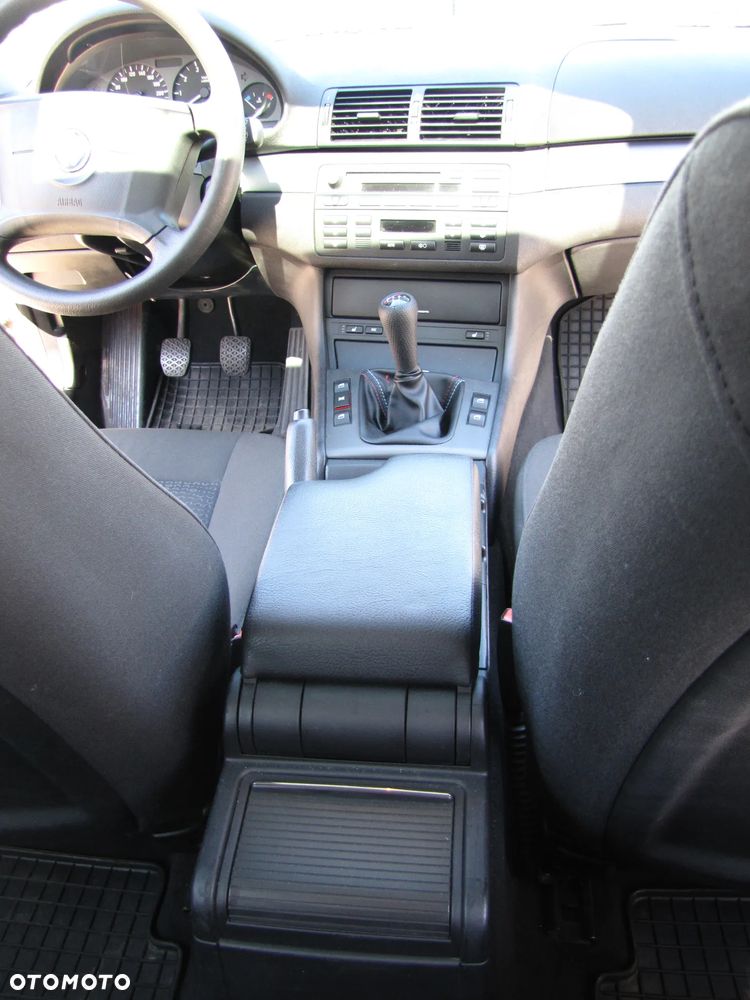 BMW Seria 3 - 16