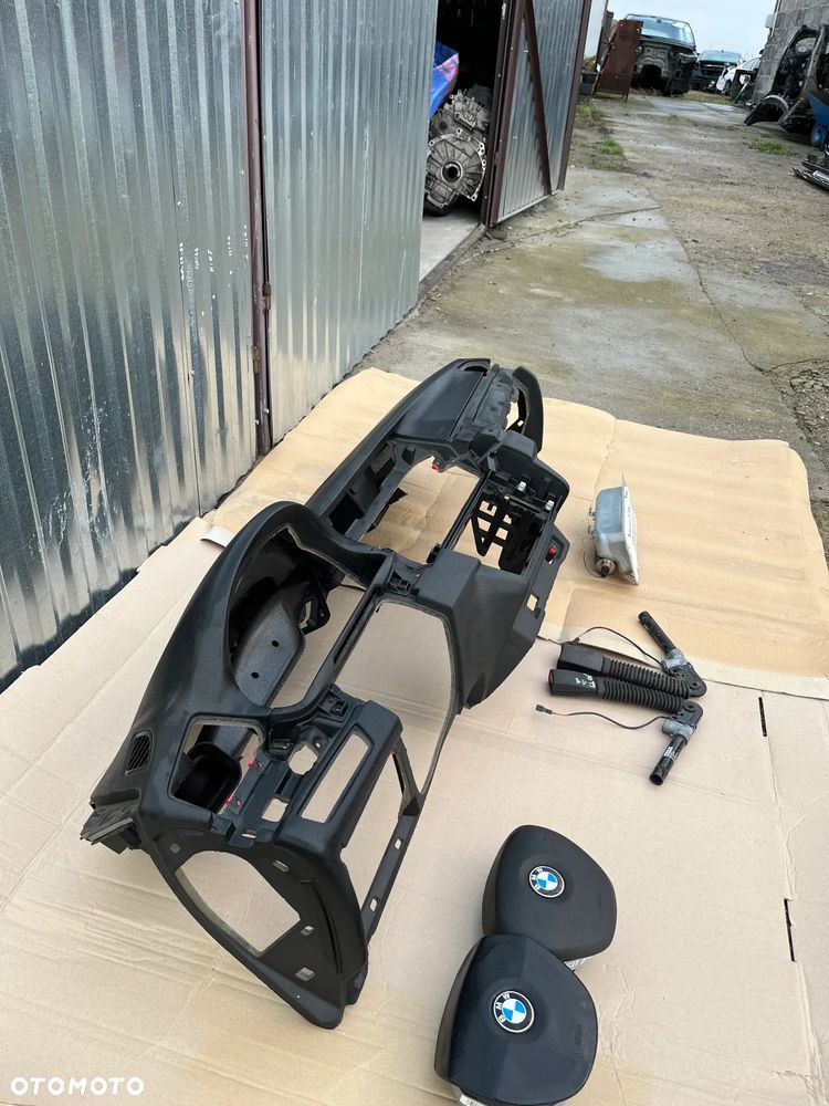 BMW 5 F10 F11 DESKA ROZDZIELCZA KOKPIT KONSOLA ARIBAG NAPINACZE ORYGINAŁ KOMPLET - 2