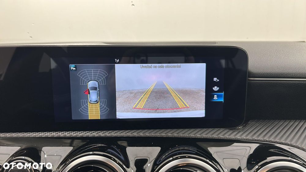 Mercedes-Benz Klasa A 200 7G-DCT - 22