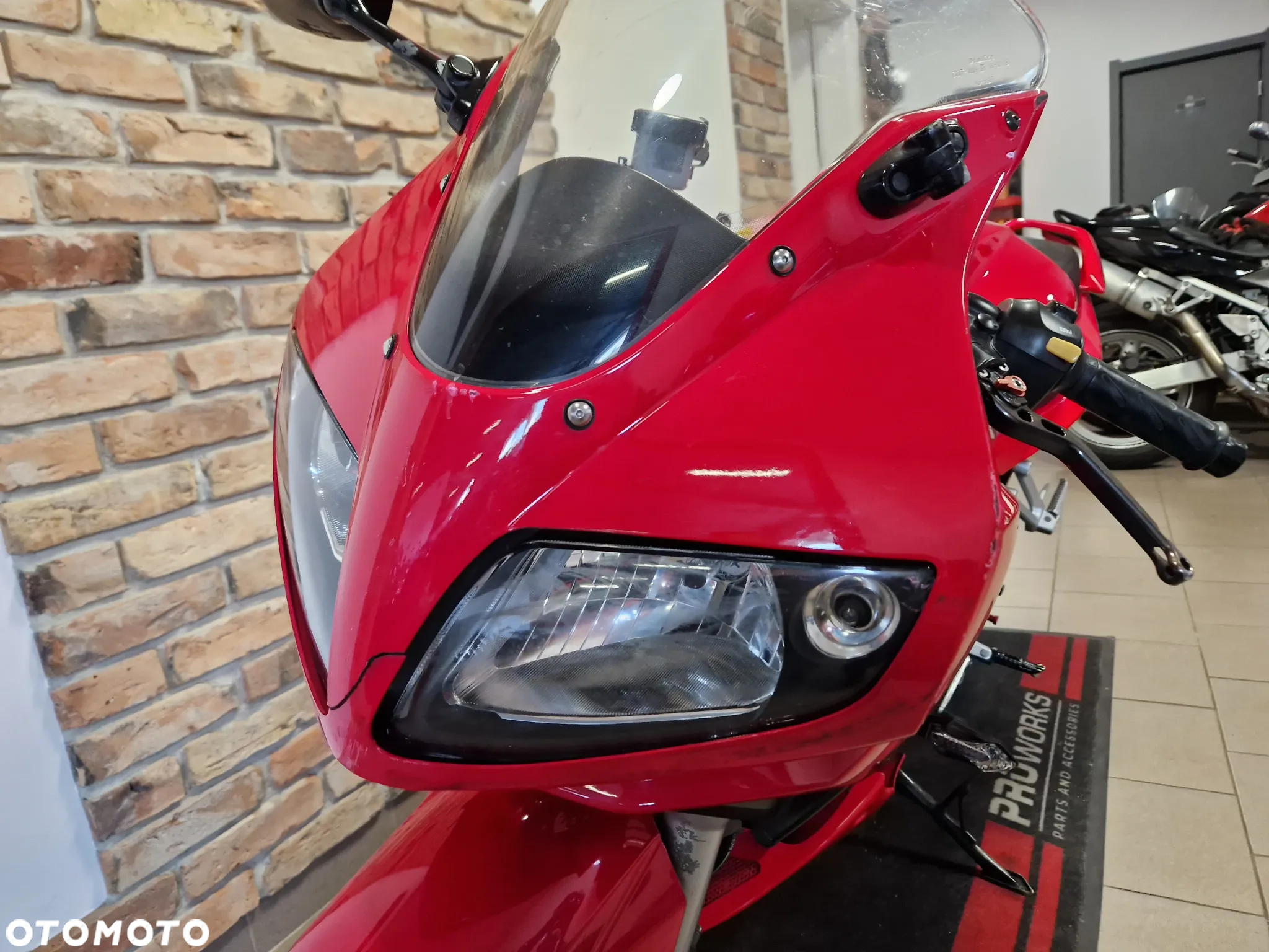 Suzuki SV - 38