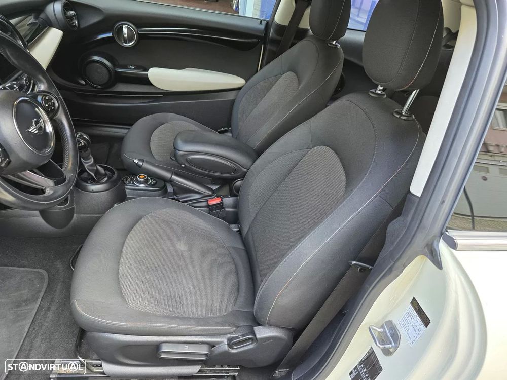 MINI 3 Portas Cooper D - 11