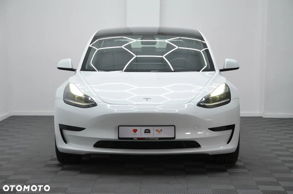 Tesla Model 3 Langstreckenbatterie Allradantrieb Dual Motor - 4