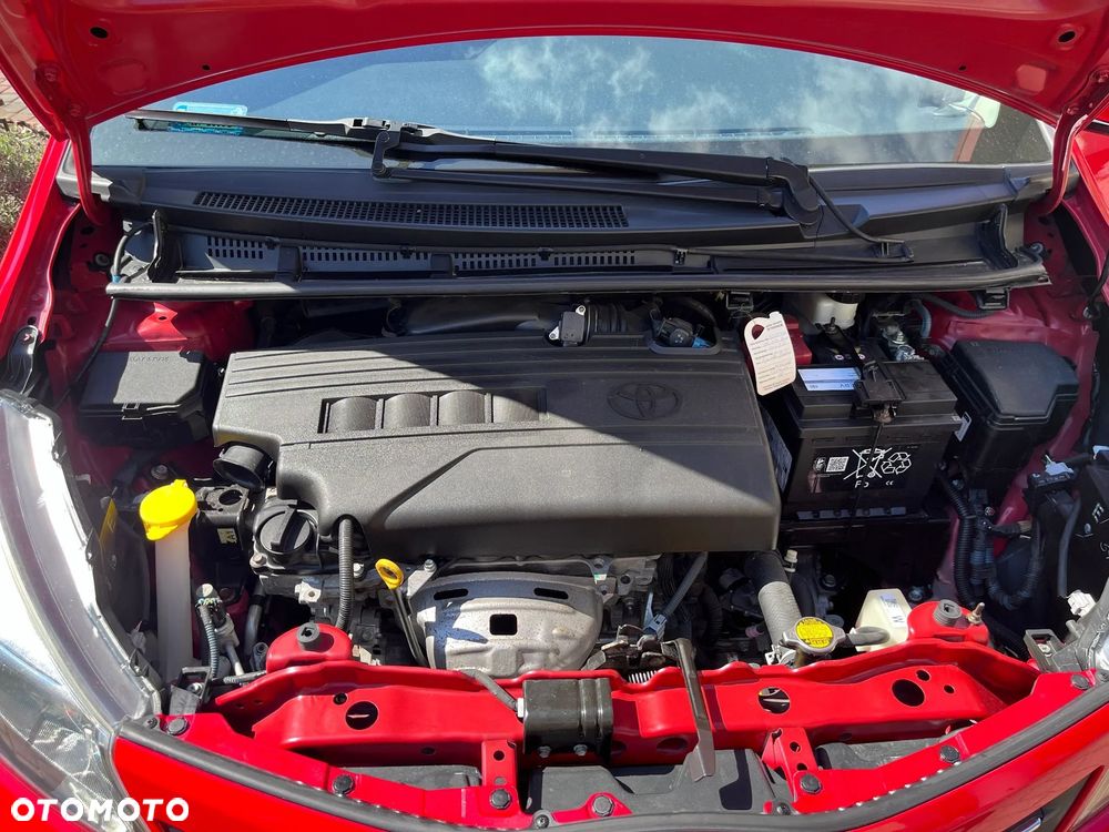 Toyota Yaris 1.33 Sol MS - 10