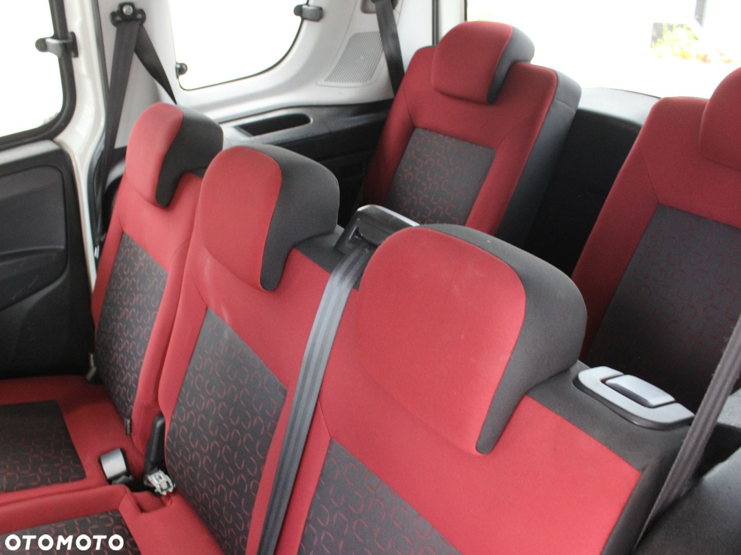 Fiat Doblo 1.4 16V Dynamic - 11