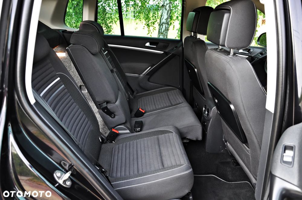 Volkswagen Tiguan 2.0 TDI DPF BlueMotion Technology Cup Sport & Style - 23