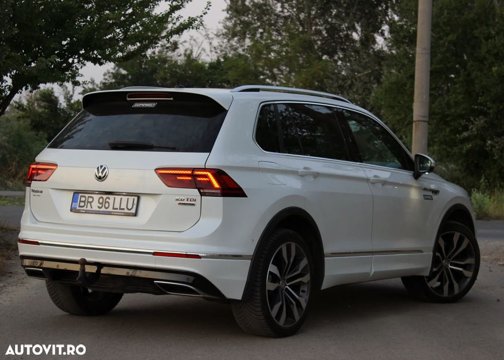 Volkswagen Tiguan - 2