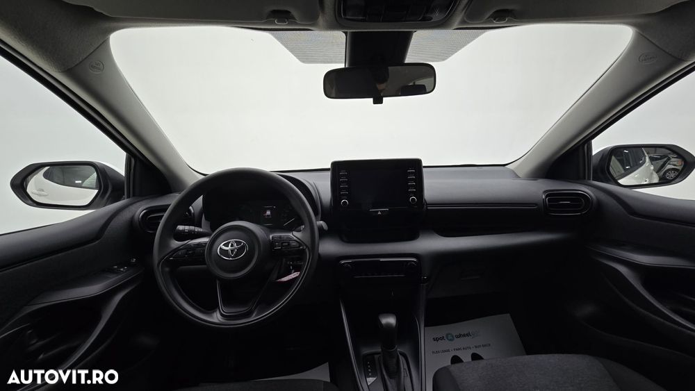 Toyota Yaris - 14