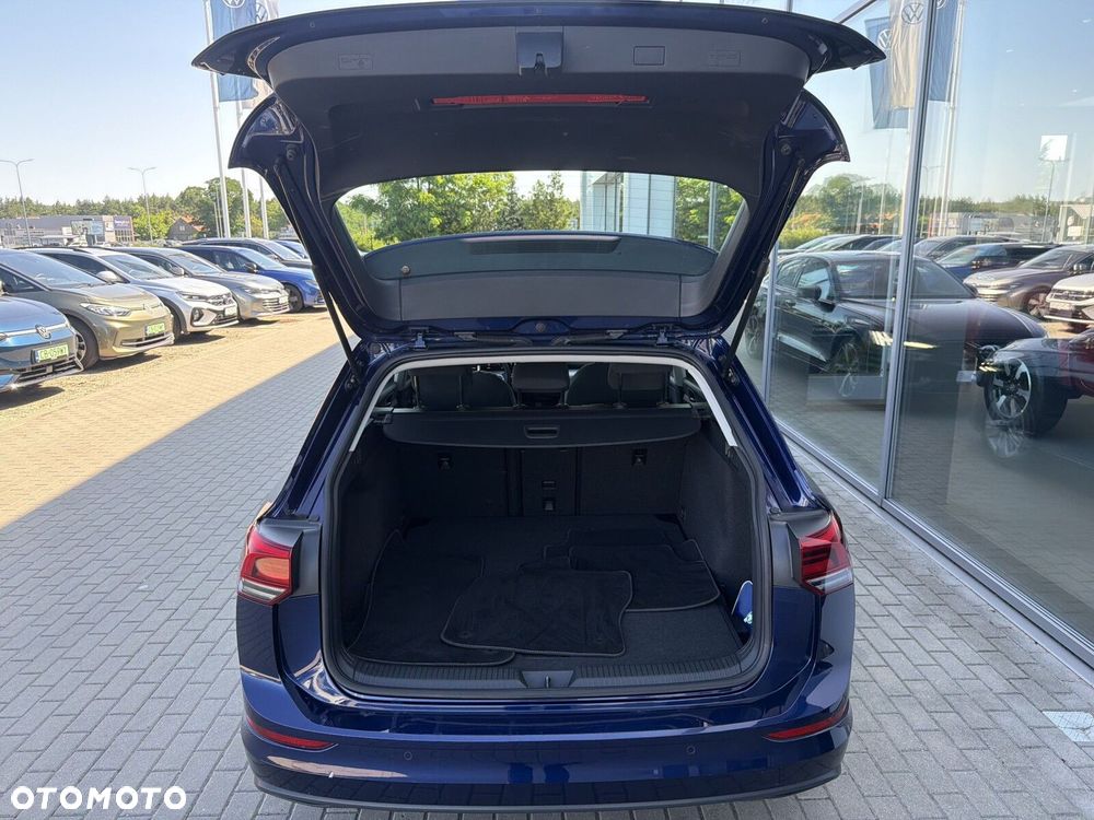 Volkswagen Golf Variant - 18