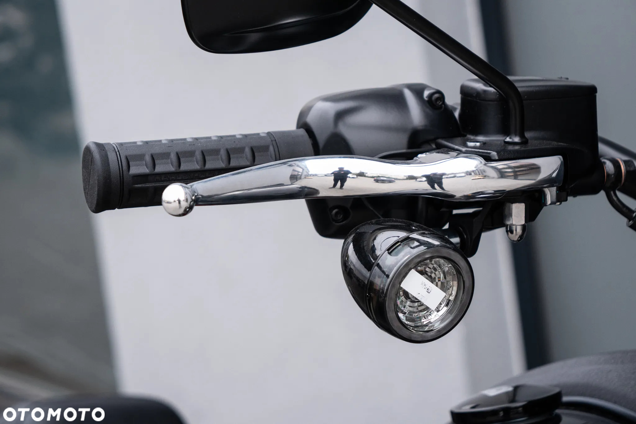 Harley-Davidson Softail Low Rider - 32