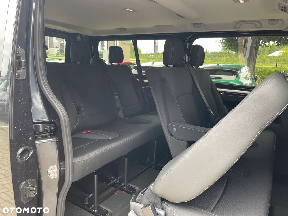 Renault Trafic - 10
