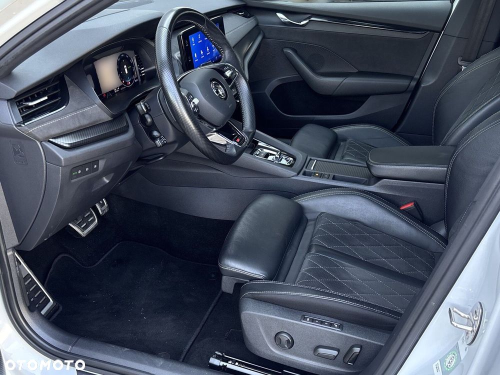Skoda Octavia 2.0 TDI 4x4 RS DSG - 11