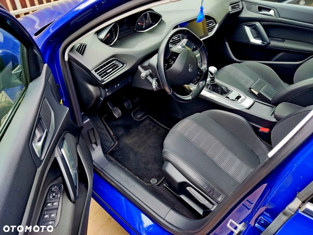 Peugeot 308 SW 1.6 BlueHDi Business Line S&S - 21