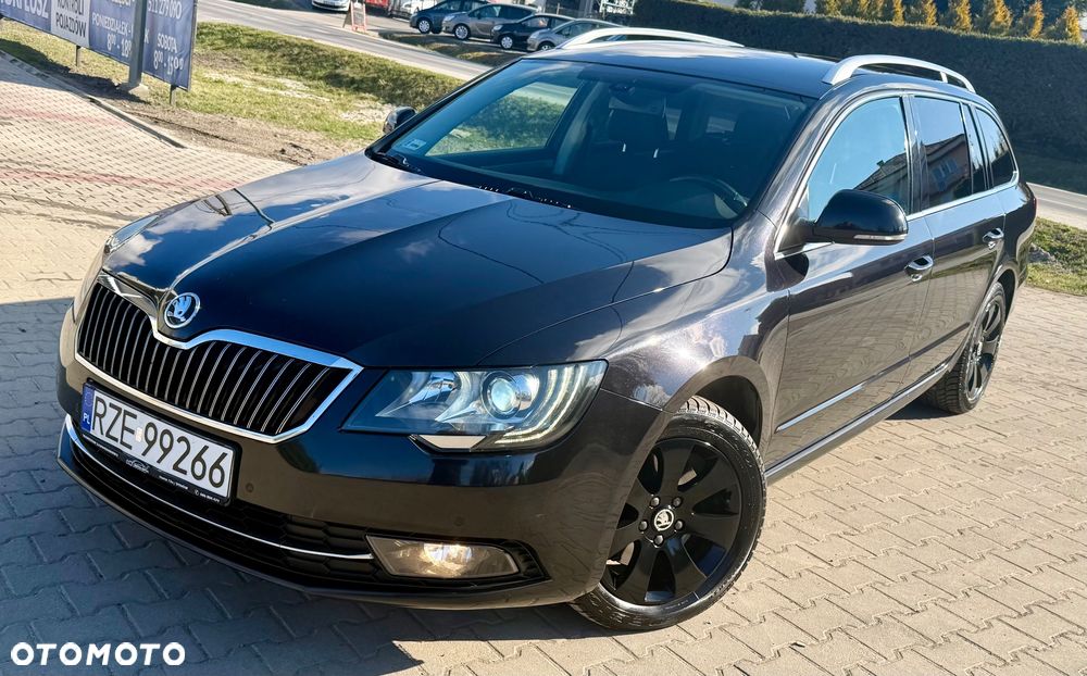 Skoda Superb 2.0 TDI Comfort DSG - 5