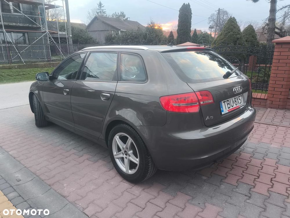 Audi A3 Sportback 1.6 TDI DPF Ambition - 3