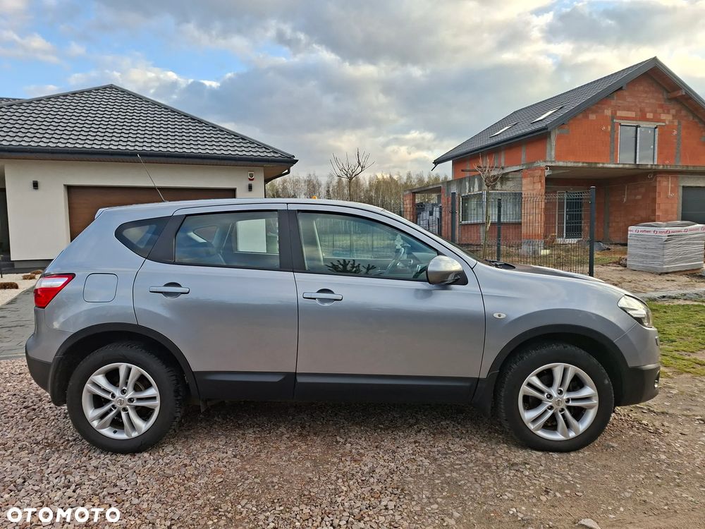 Nissan Qashqai 1.6 visia - 5