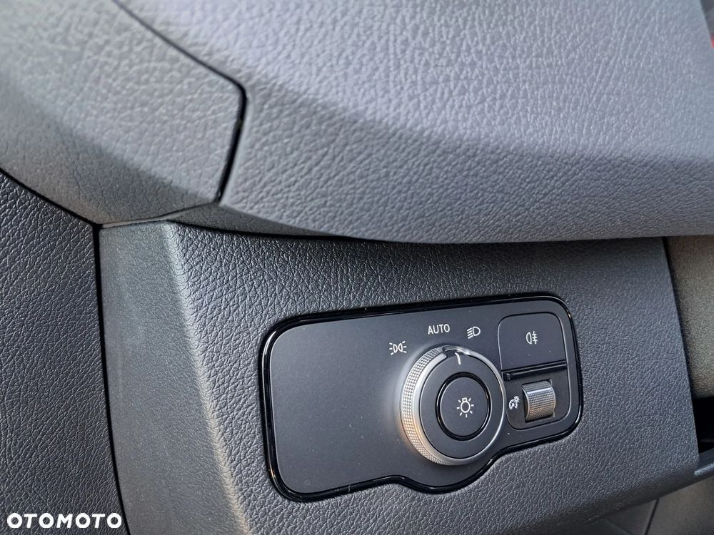Mercedes-Benz Sprinter 319 CDI Furgon PRO długi 4325 mm L3H2 - 19