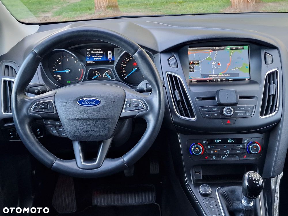 Ford Focus SW 2.0 TDCi Titanium ASS - 13