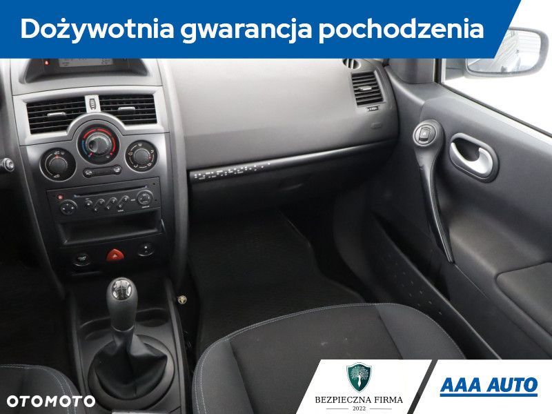 Renault Megane - 10