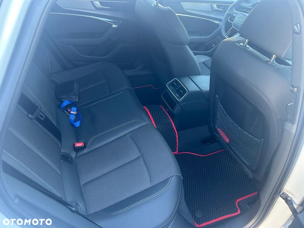 Audi A6 Avant 45 TFSI quattro S tronic S line - 6