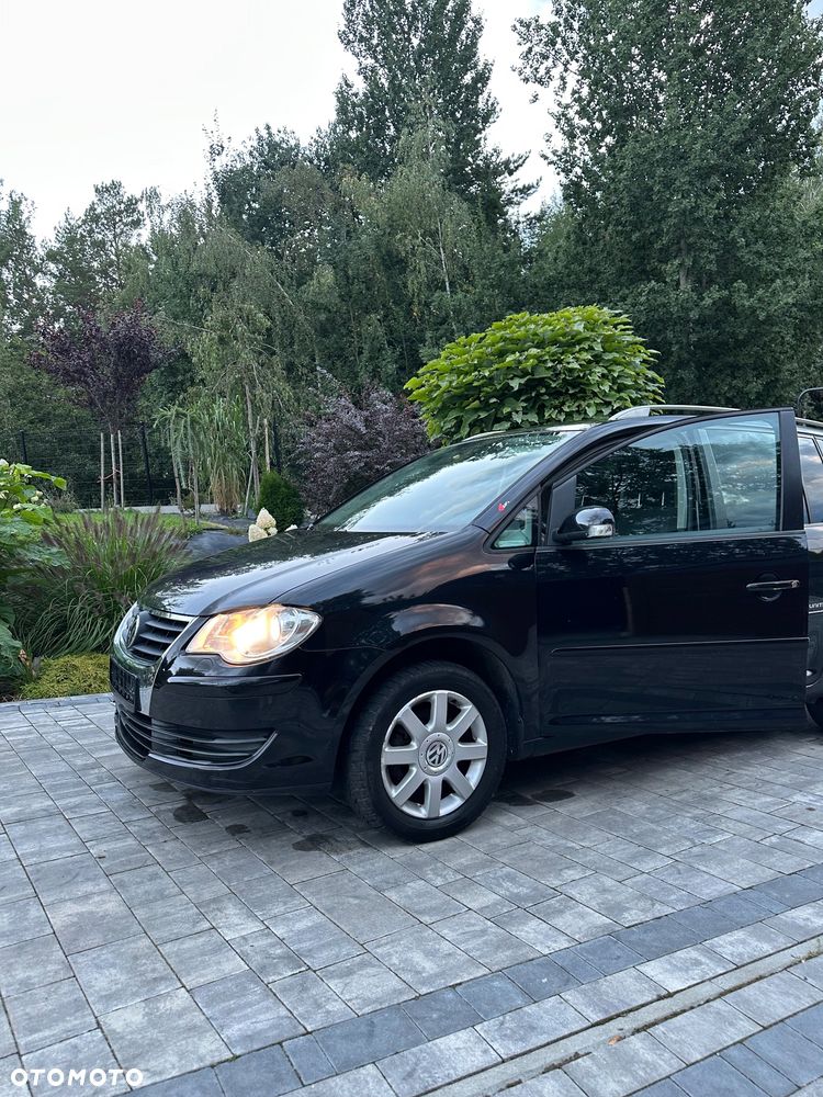Volkswagen Touran 2.0 TDI Q-Line - 19