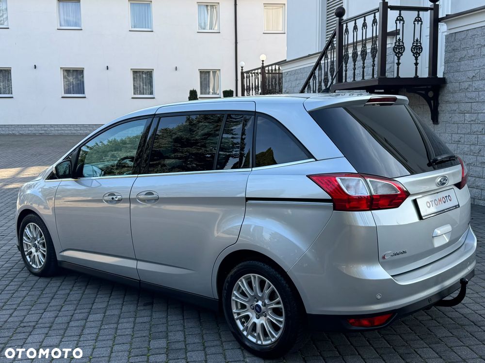 Ford Grand C-MAX - 8