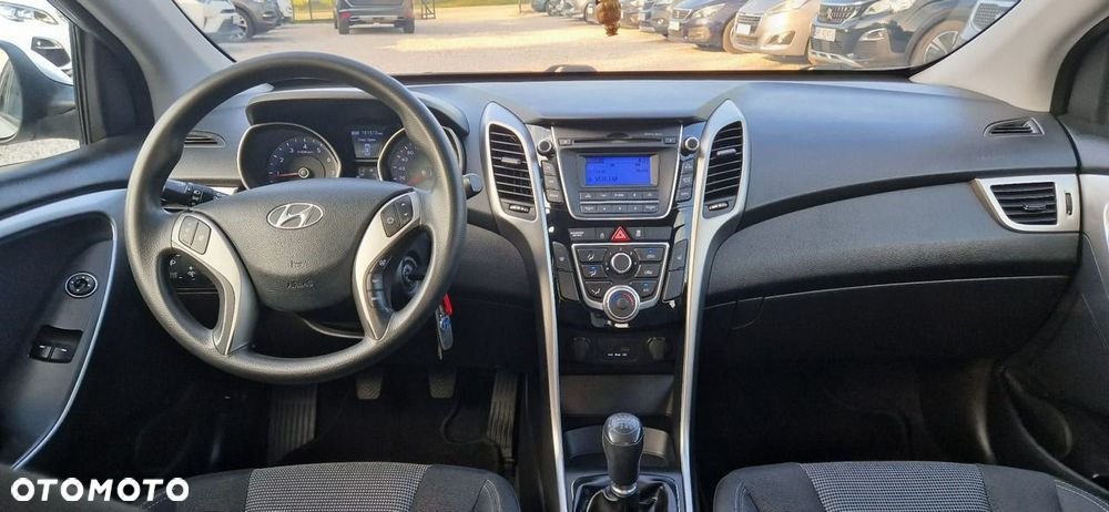 Hyundai i30 - 16