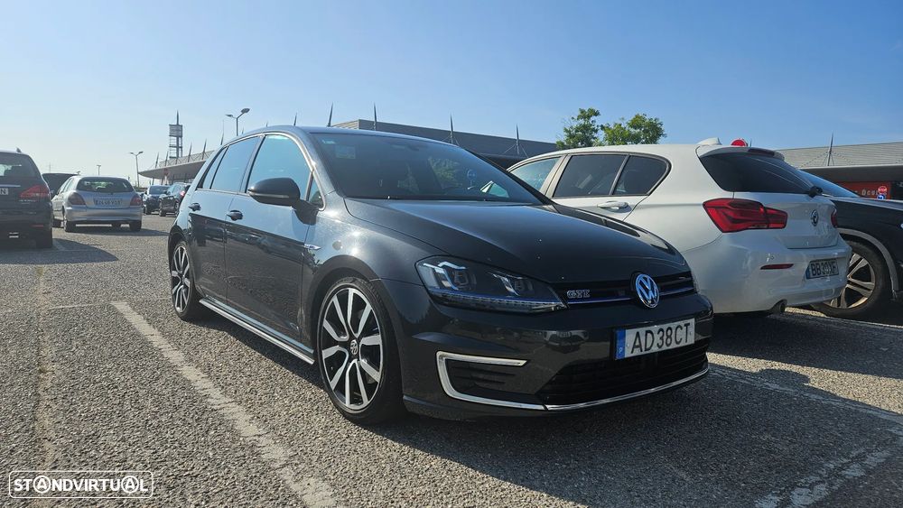 VW Golf - 5