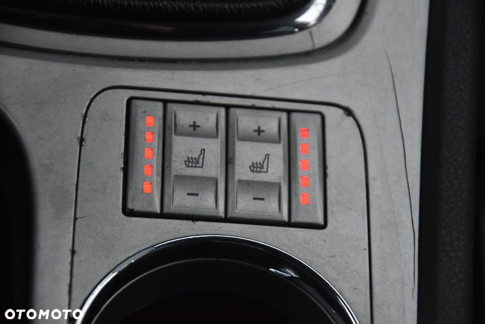 Ford Mondeo SW 2.0 TDCi Titanium - 29