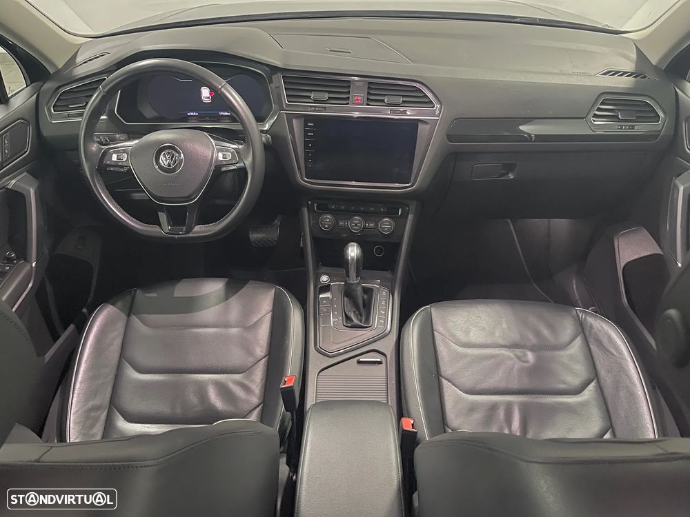 VW Tiguan Allspace 2.0 TDI Highline DSG - 23