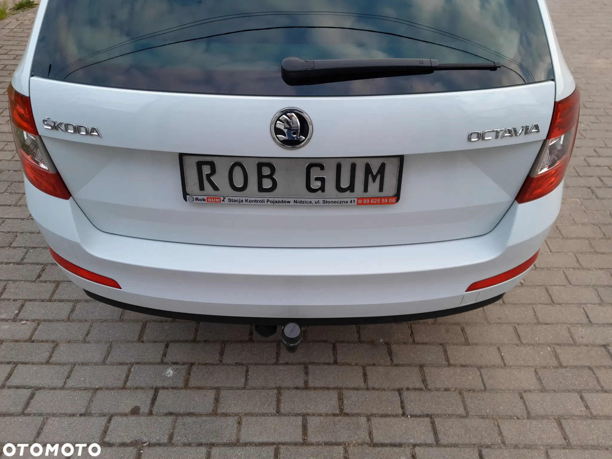 Skoda Octavia 2.0 TDI DSG Premium Edition - 18
