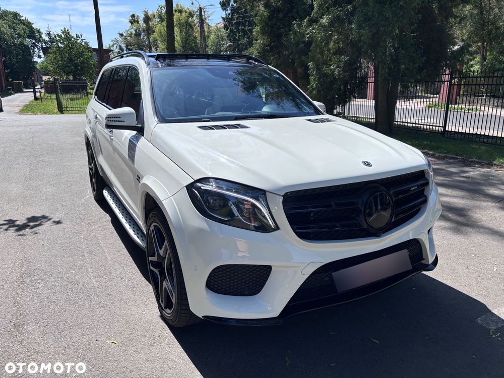 Mercedes-Benz GLS - 8