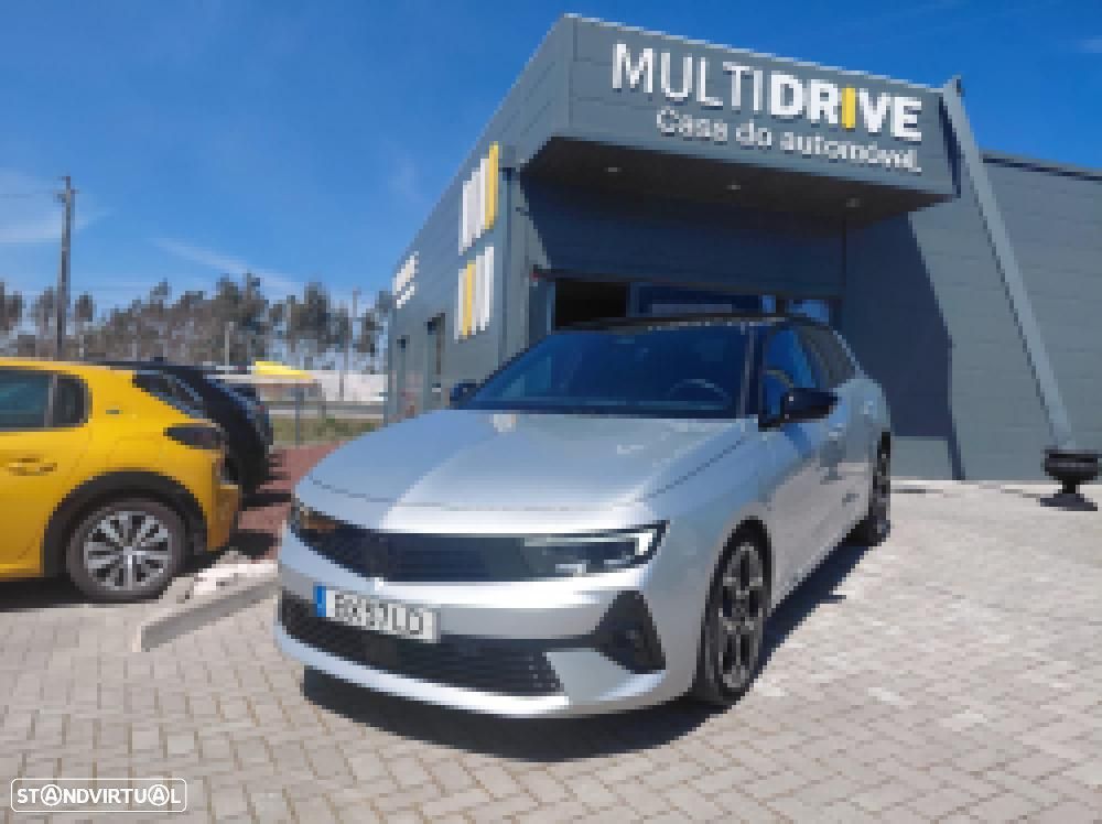 Opel Astra 1.2 T Elegance Aut. - 1