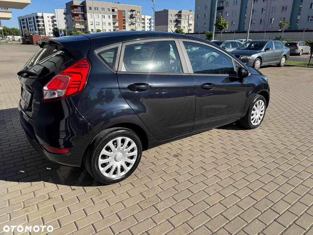 Ford Fiesta - 4