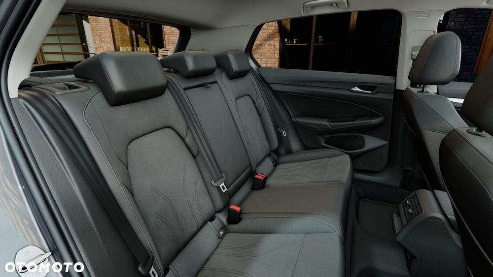 Volkswagen Golf 1.5 eTSI mHEV Life Plus DSG - 10